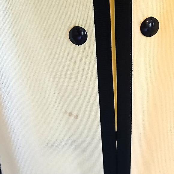 Ming Wang Yellow Contrast Button Knit Blazer - Picture 6 of 7